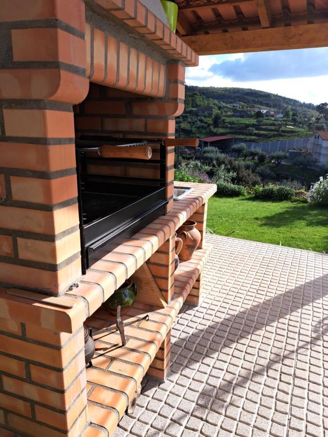 A Casa Dos Avos - Local Holiday home
