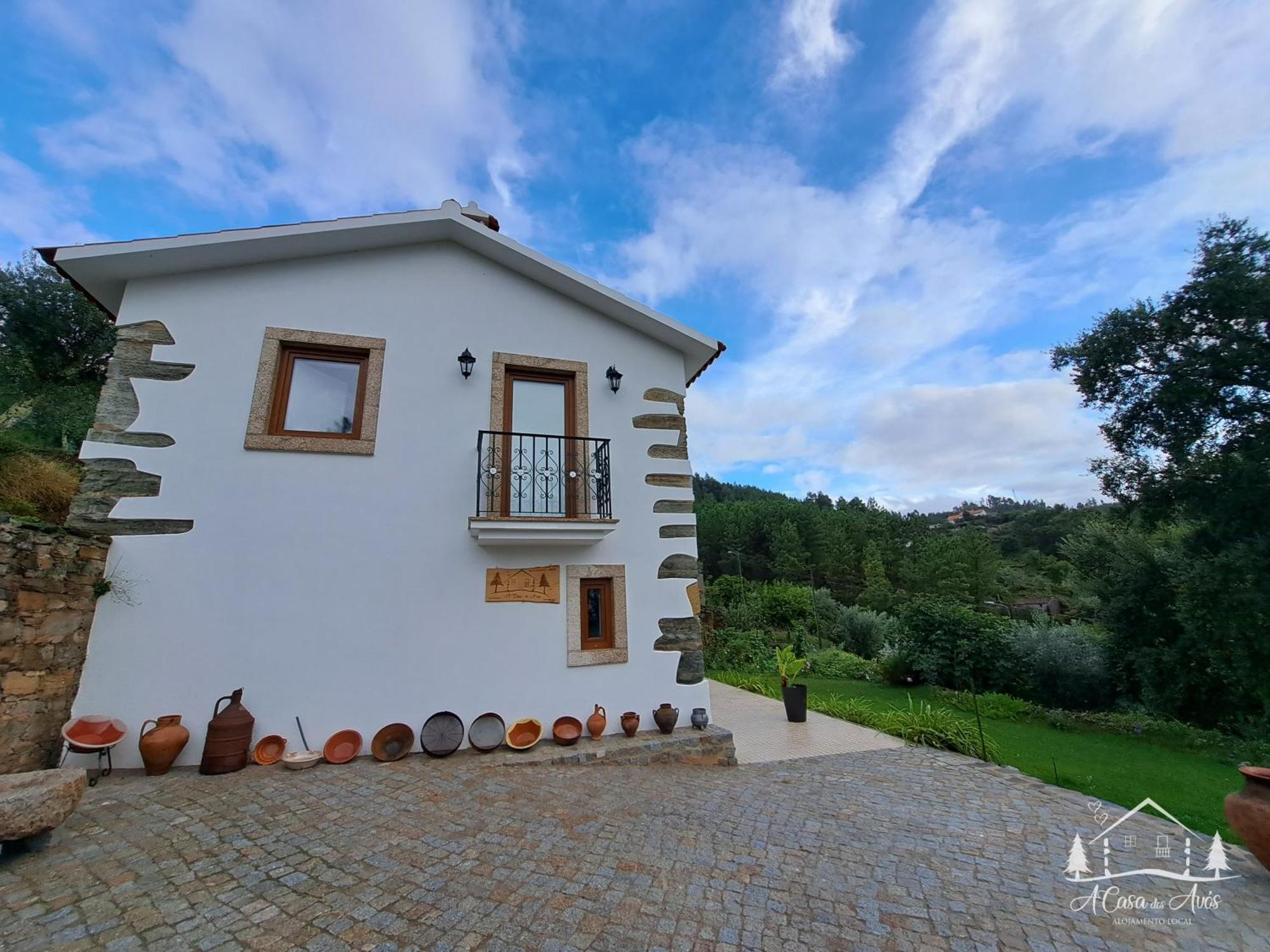 A Casa Dos Avos - Local Holiday home